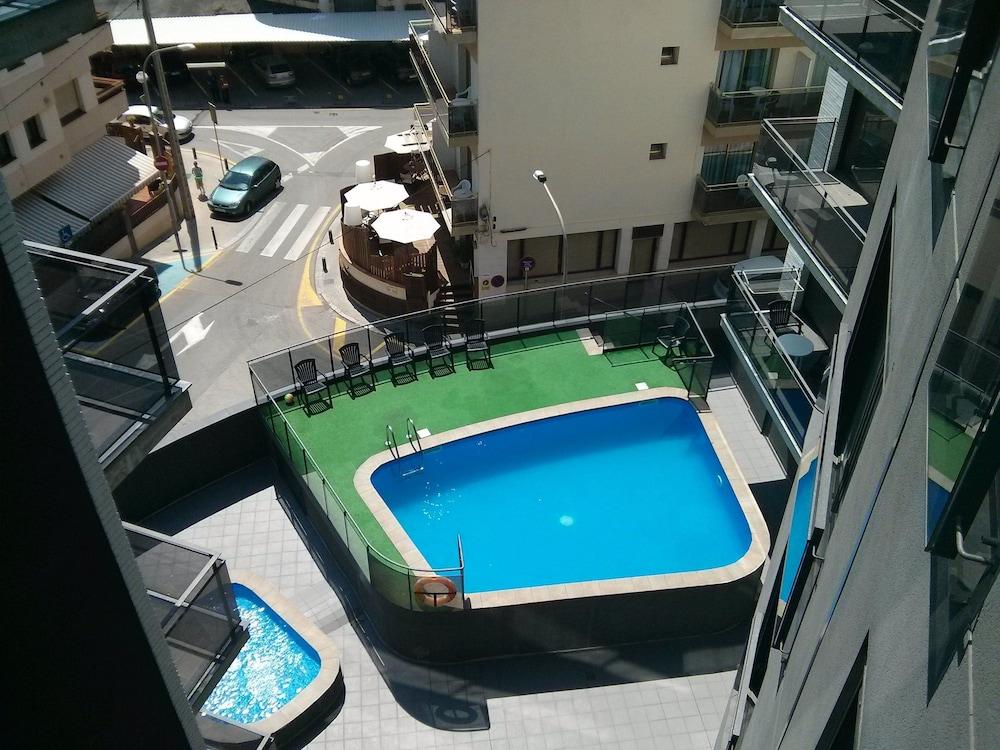 Hotel Acacias Suites & Spa Lloret de Mar Kültér fotó